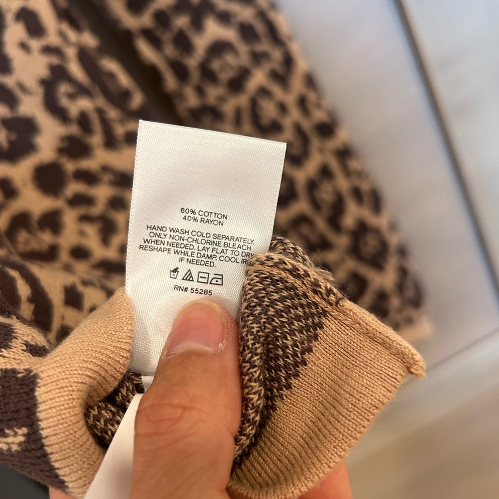 Express sweater - Picture 4 of 4